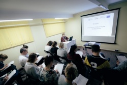 Analiza potrzeb szkoleniowych pracowników sektora zdrowia